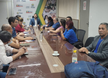 Educação: CUT e SINTE participam de mesa de negociação com governo do estado